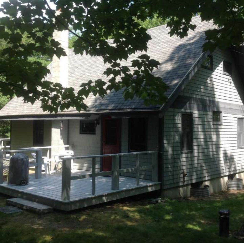 9 Strawberry Hill Rd