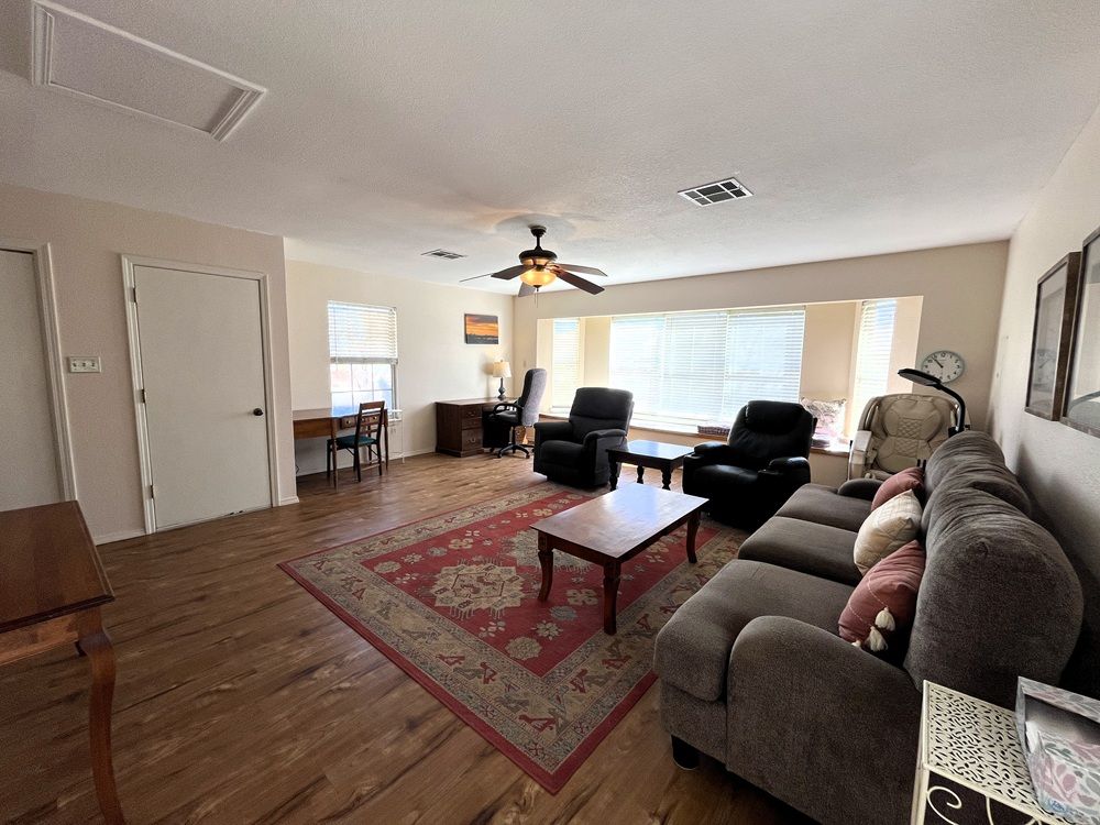 property-image-3
