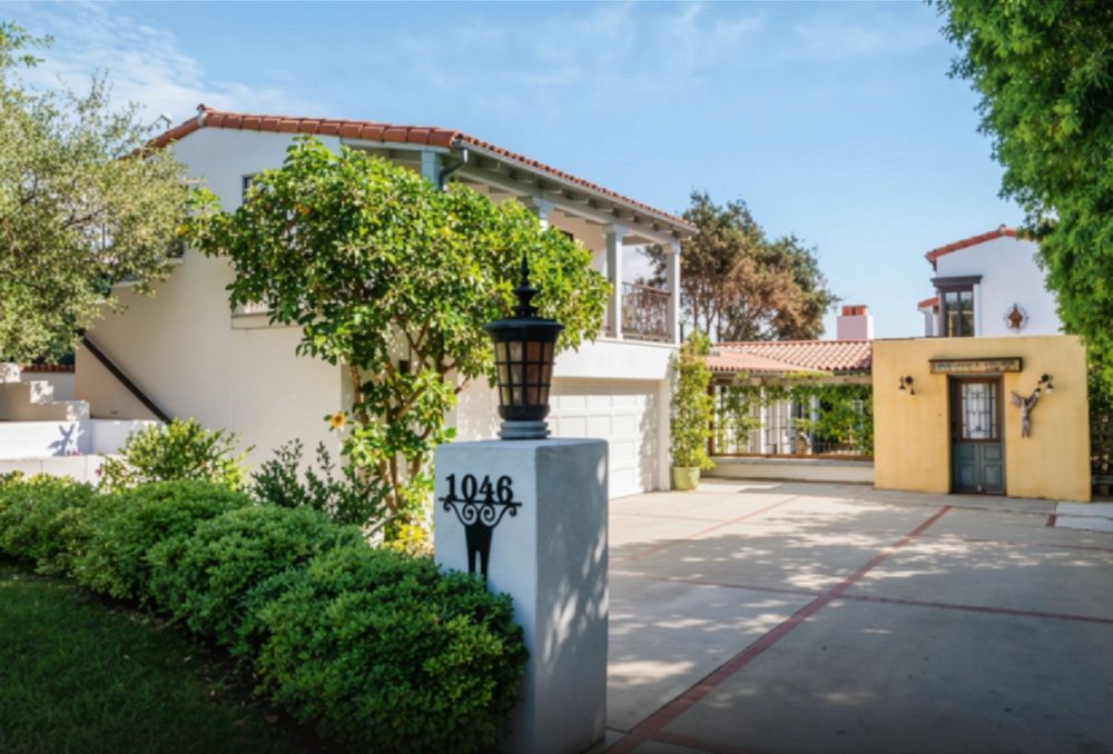 1046 Chautauqua Blvd