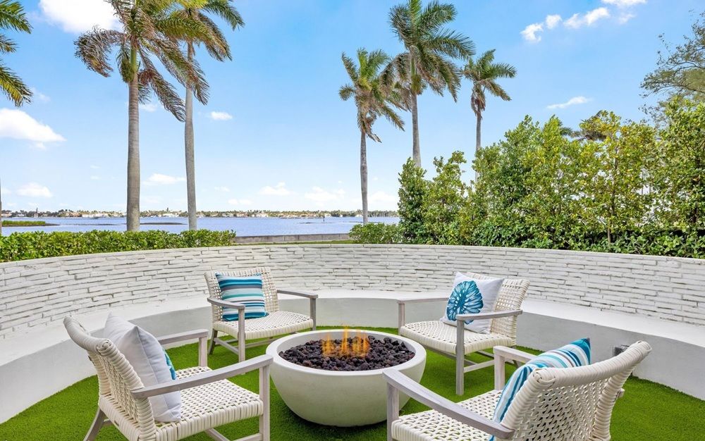 2745 S. Flagler Drive