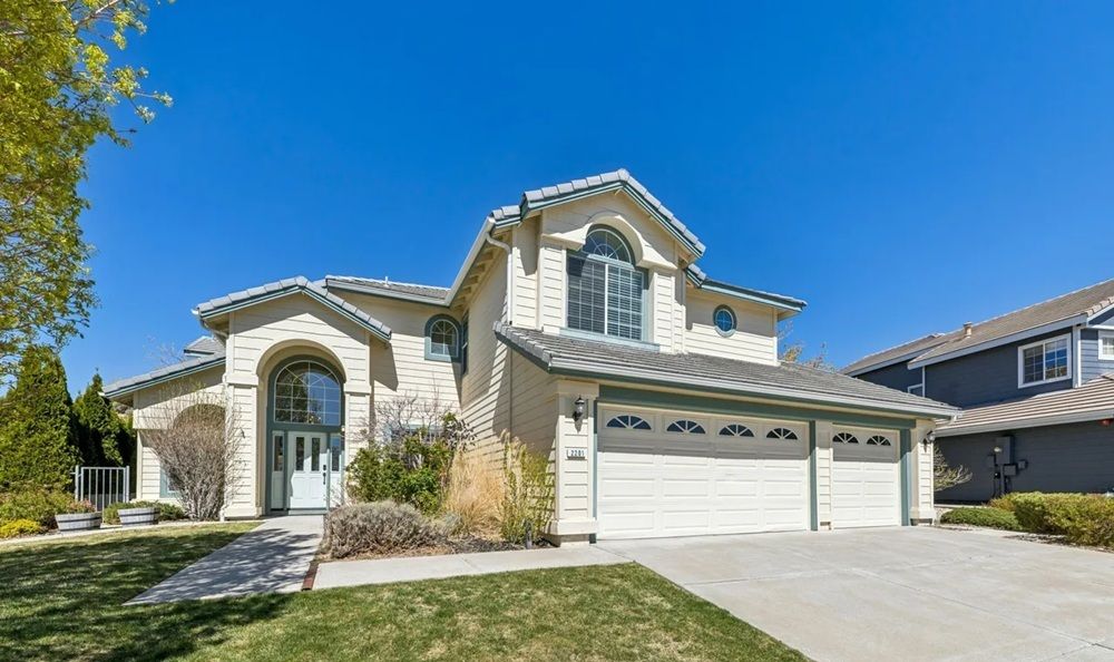 2201 Maxfli Drive