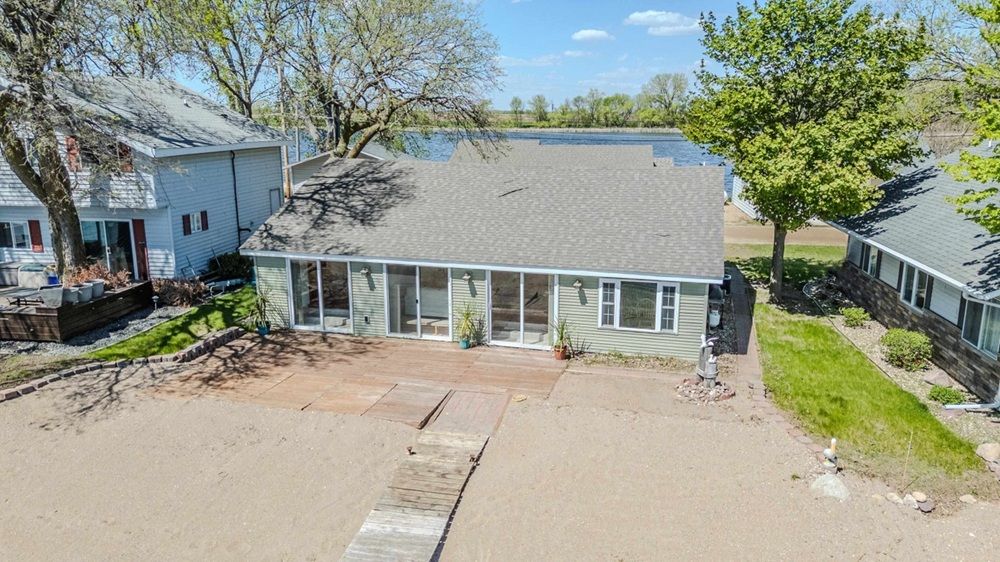 25031 Mcclelland Lane