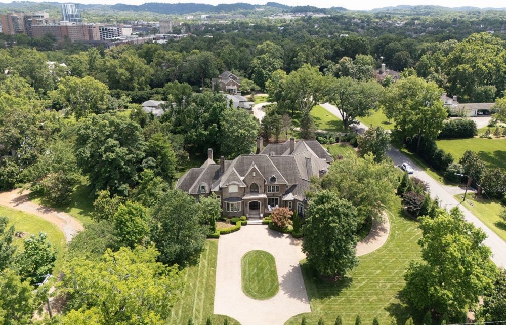 European Elegance In Green Hills