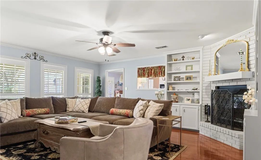property-image-3