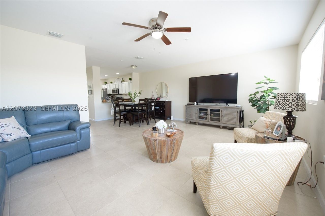 27533 SW 139th Pl