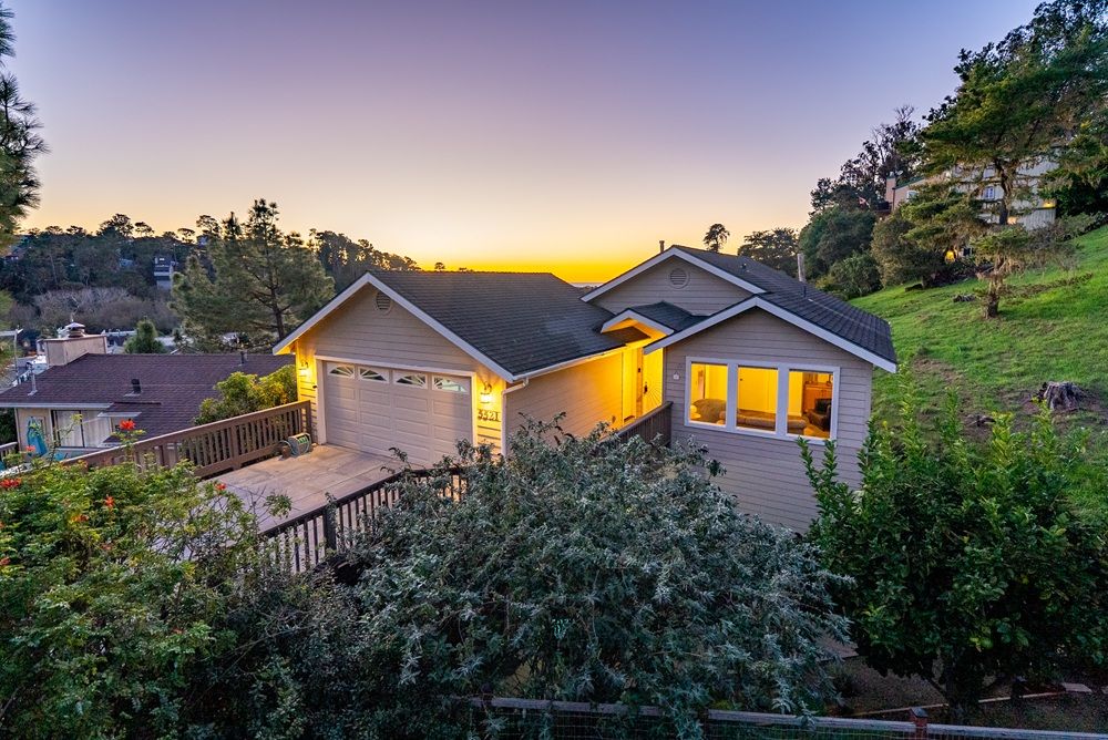 Beautiful Coastal Living Just Steps From Cambria’s West Village