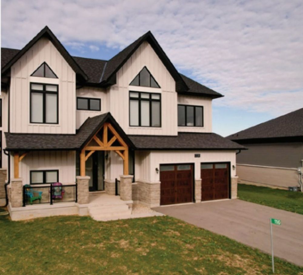110 Cattail Cres