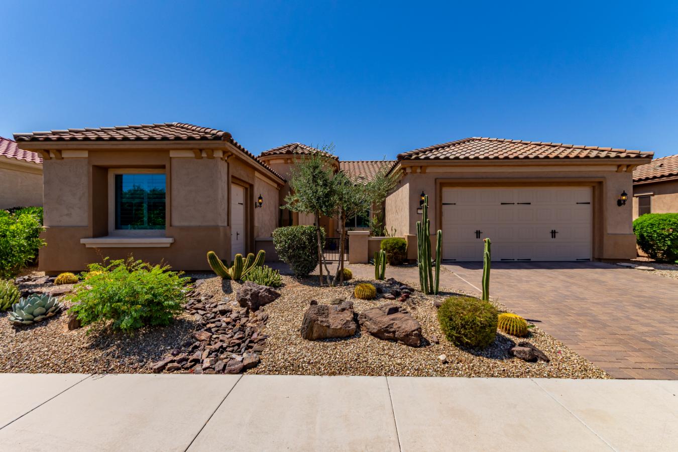 27537 W YUKON DRIVE