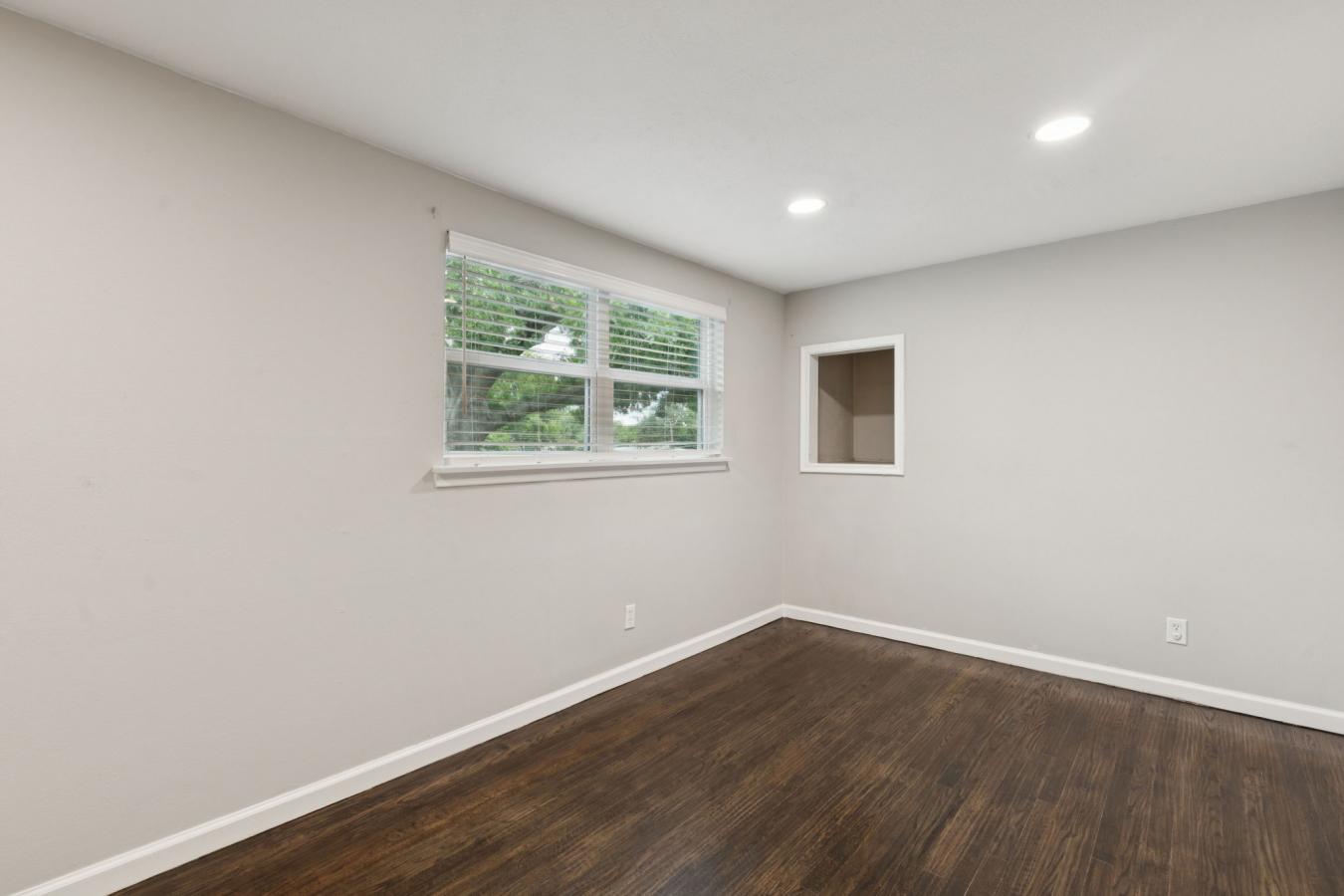 property-image-21