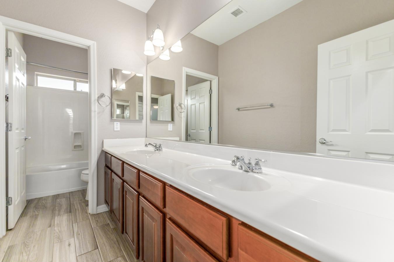 property-image-21