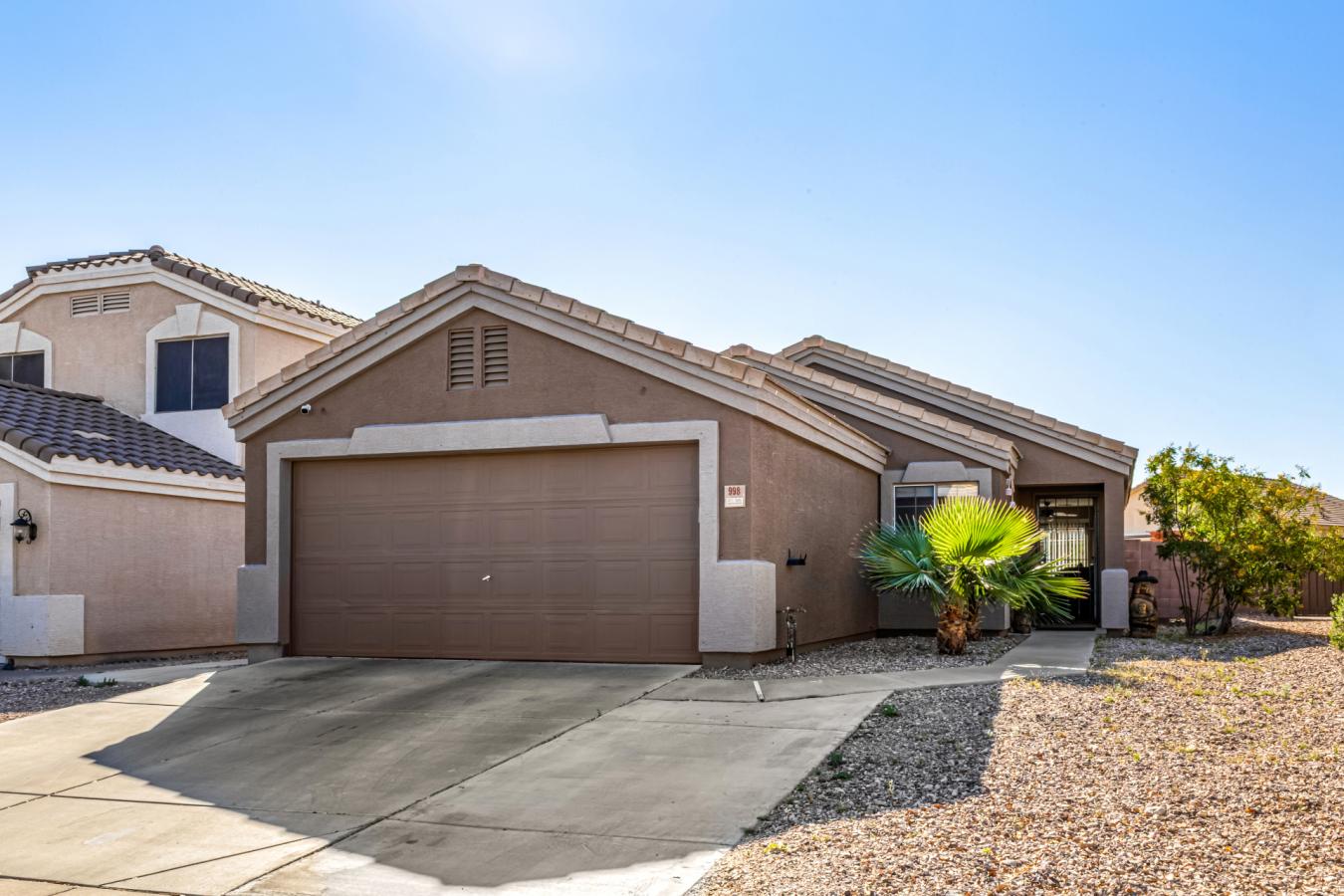 998 S 239th Lane