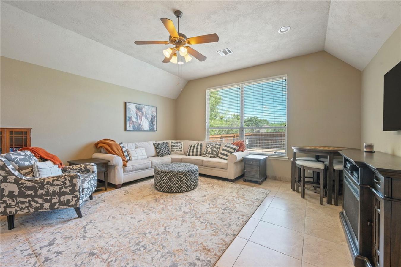 property-image-12