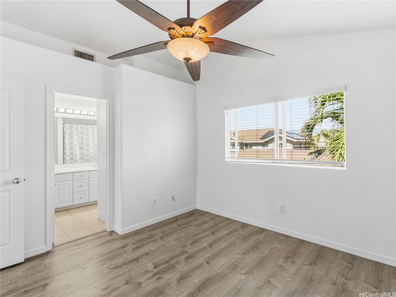 property-image-12
