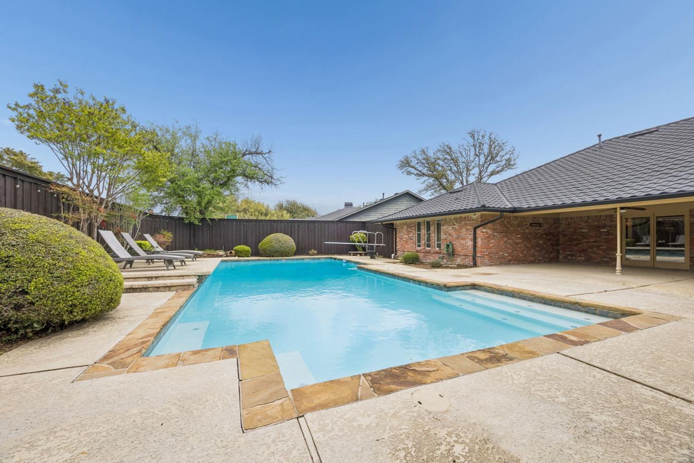 property-image-35