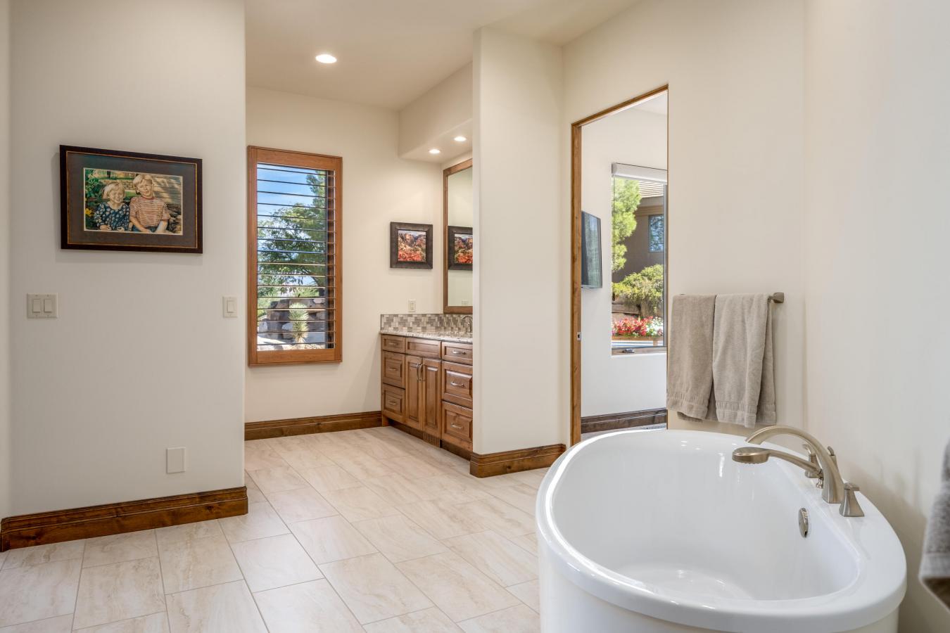 property-image-35