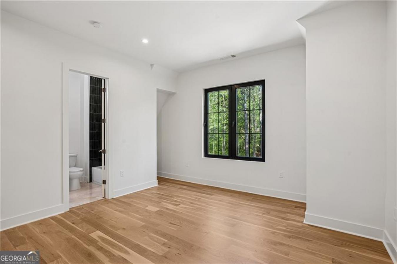 property-image-30