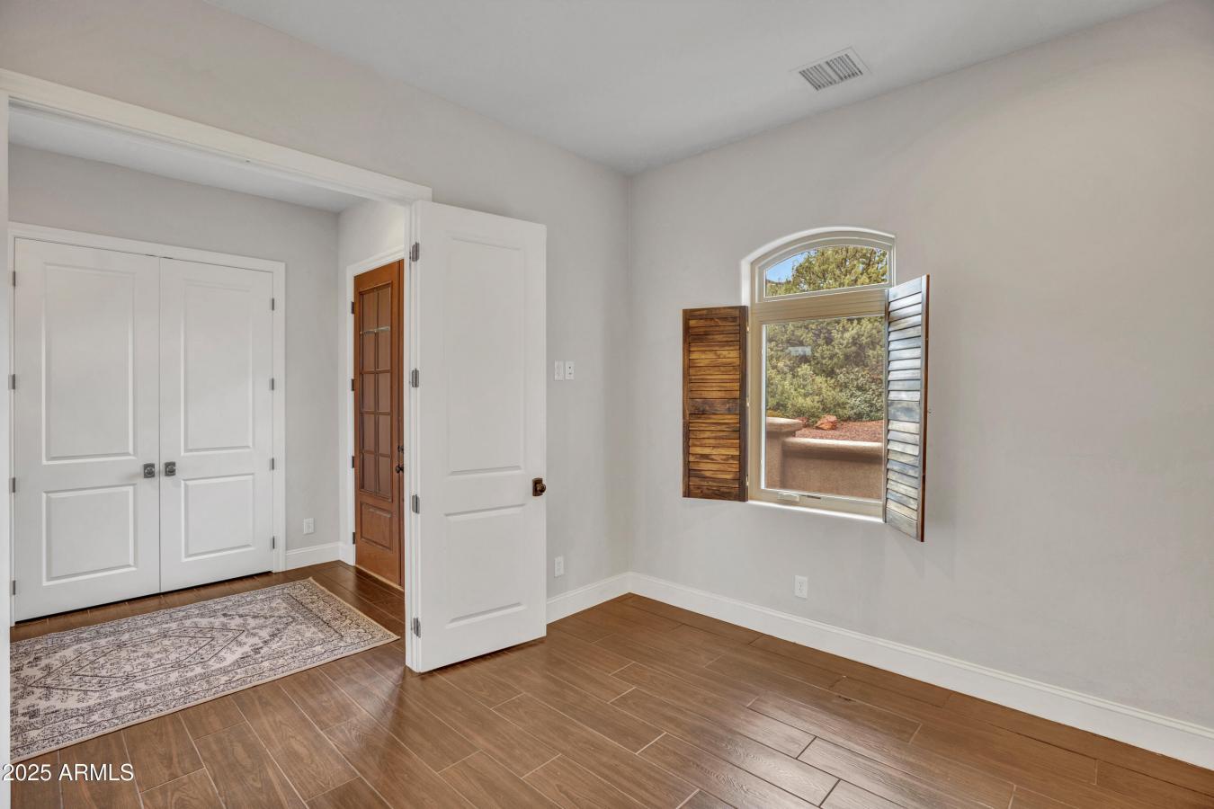 property-image-11