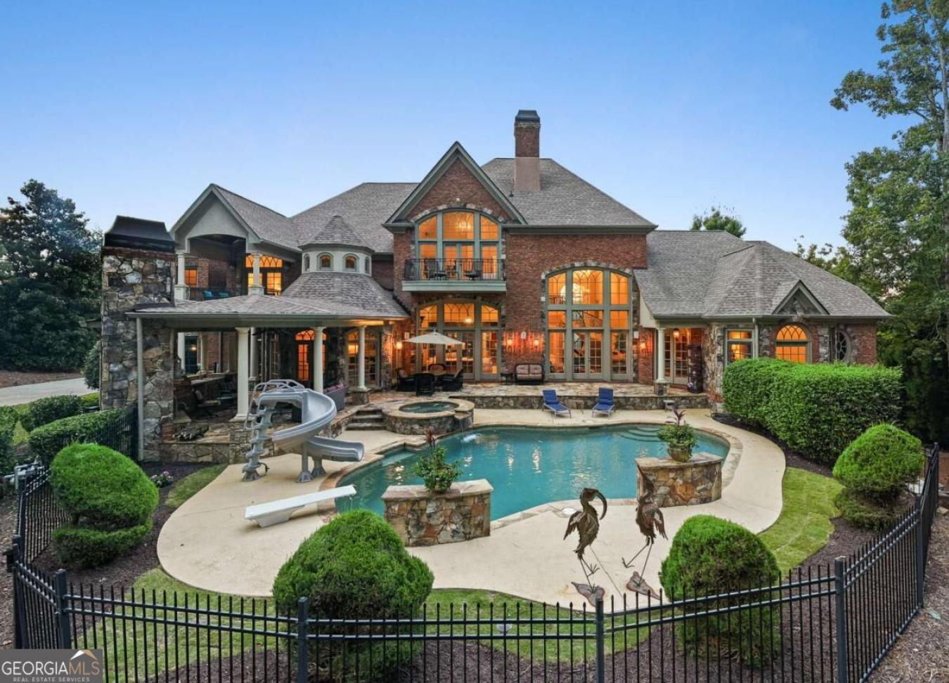 property-image-3
